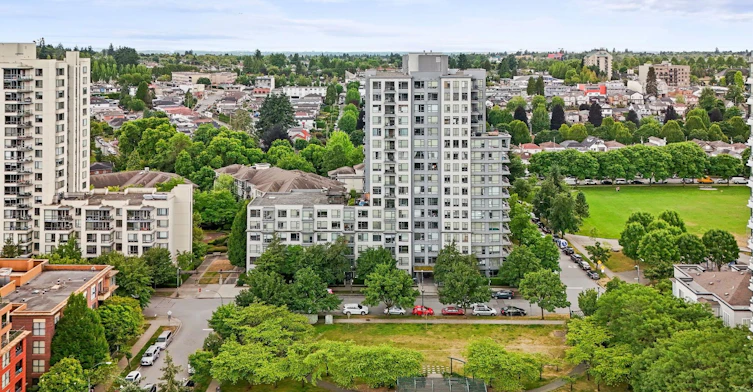1409-3520 Crowley Drive, Vancouver, BC, V5R 6G9 - 2