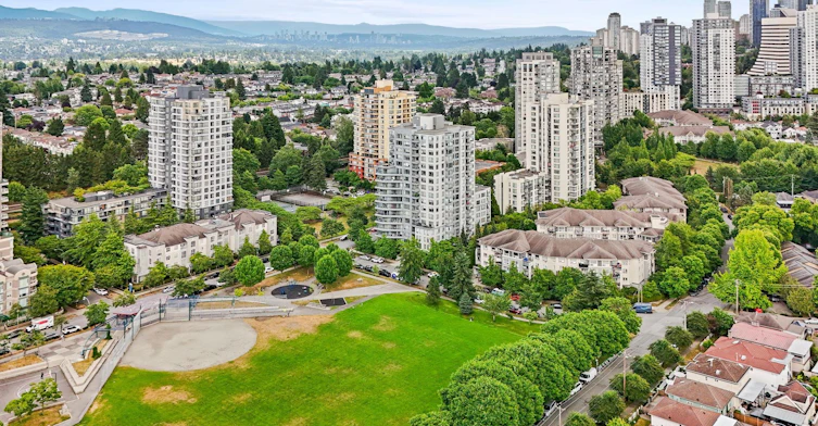 1409-3520 Crowley Drive, Vancouver, BC, V5R 6G9 - 4
