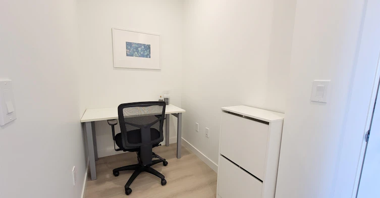 413-7799 17th Street, Burnaby, BC, V3N 0J5 - 9