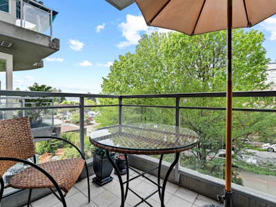 302-588 16th Street - 4