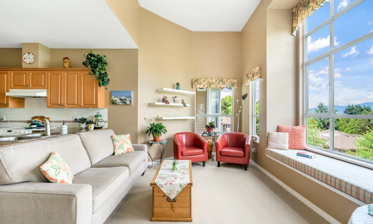 406-5280 Oakmount Crescent