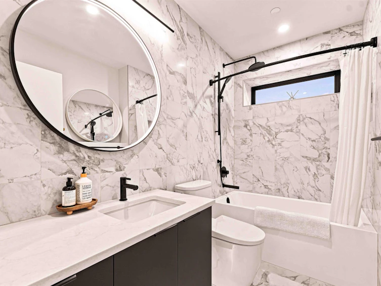 6408 Vine Street, Vancouver, BC, V6M 4B1 - 25