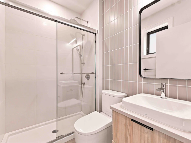 6408 Vine Street, Vancouver, BC, V6M 4B1 - 38