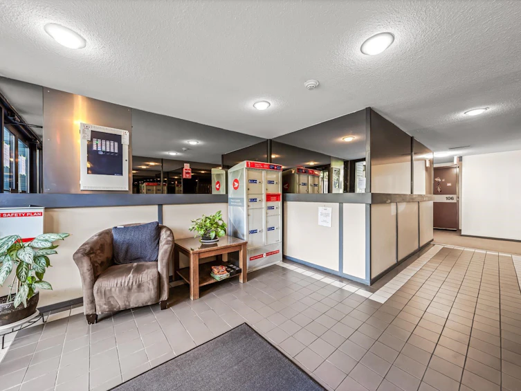 207-230 Mowat Street, New Westminster, BC, V3M 4B2 - 18