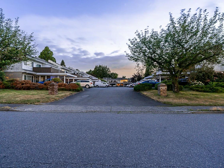 3083 268 Street, Langley, BC, V4W 3C6 - 30
