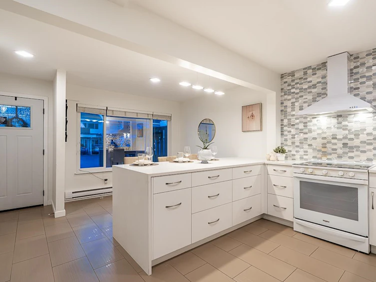 3083 268 Street, Langley, BC, V4W 3C6 - 3