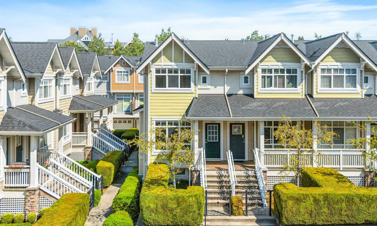 3265 Clermont Mews