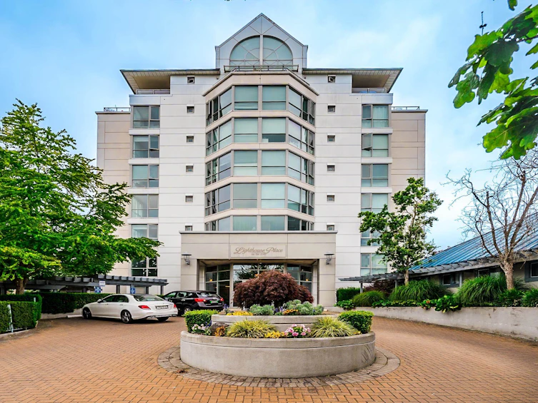 301-5860 Dover Crescent, Richmond, BC, V7C 5S6