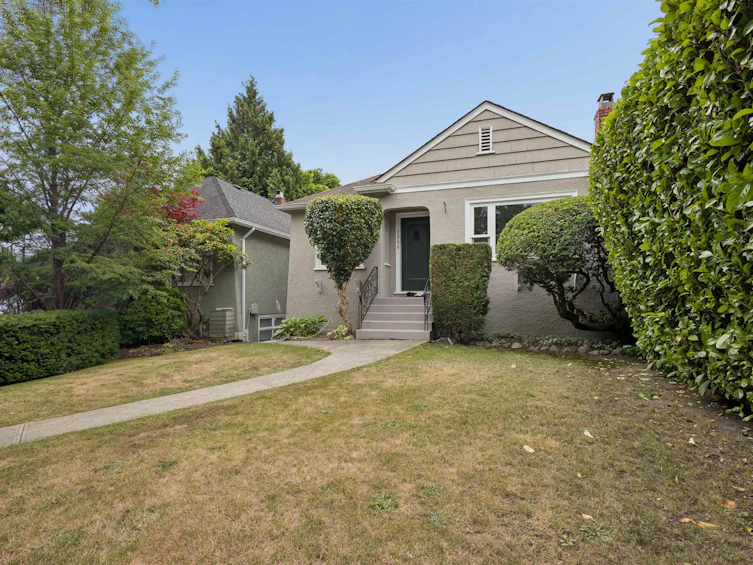 2966 W 33rd Avenue, Vancouver, BC, V6N 2G5 - 26