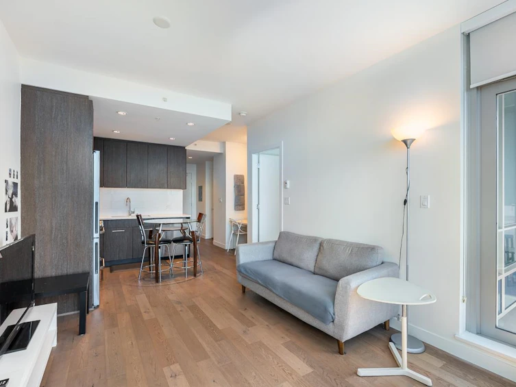 1006-9060 University Crescent, Burnaby, BC, V5A 0E1 - 10