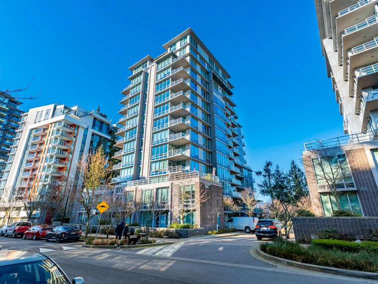 1006-9060 University Crescent, Burnaby, BC, V5A 0E1