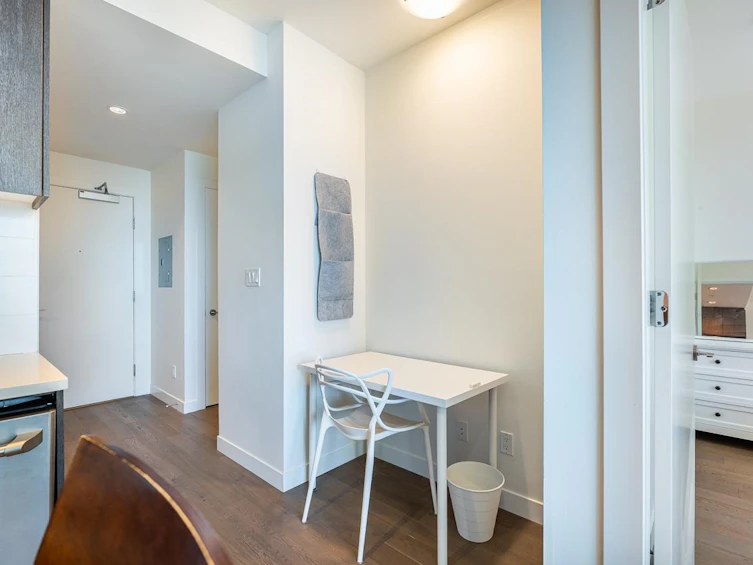1006-9060 University Crescent, Burnaby, BC, V5A 0E1 - 13