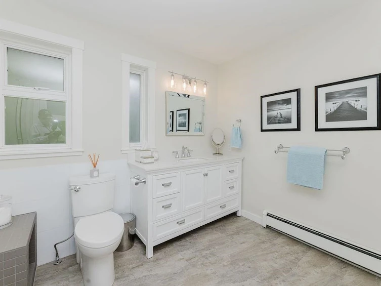5620 Mintie Road, Halfmoon Bay, BC, V7Z 1E8 - 29