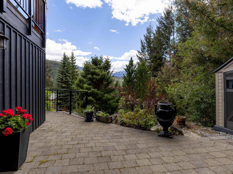 9503 Emerald Drive, Whistler, BC, V8E 0G5 - 32