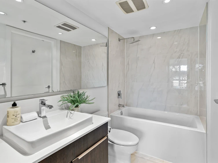 211-1588 E Hastings Street, Vancouver, BC, V5L 0B8 - 17