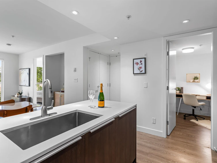 211-1588 E Hastings Street, Vancouver, BC, V5L 0B8 - 11
