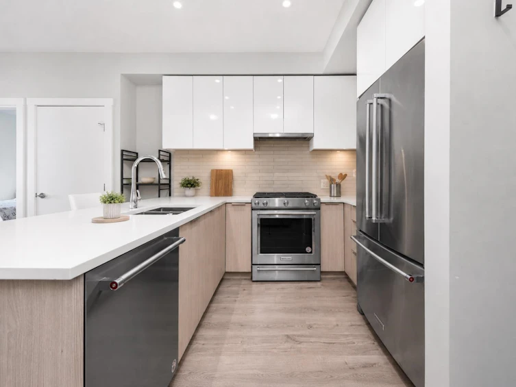 309-3588 Sawmill Crescent, Vancouver, BC, V5S 0H5 - 4