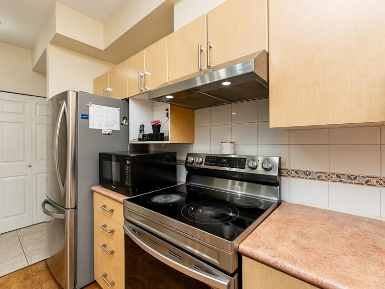 202-83 Star Crescent, New Westminster, BC, V3M 6X8 - 9