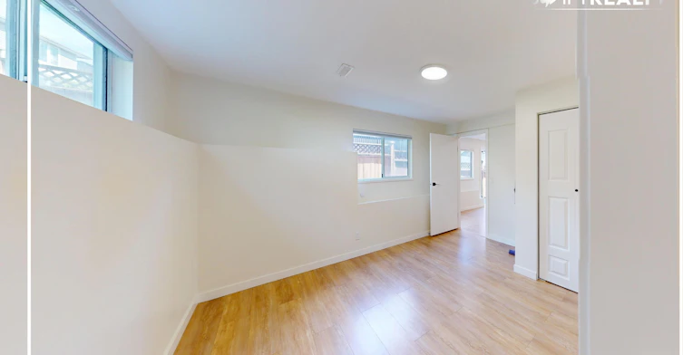 GL-3173 Sylvia Place, Coquitlam, BC, V3E 2R4 - 9