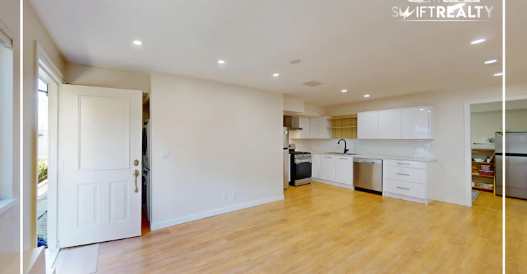 GL-3173 Sylvia Place, Coquitlam, BC, V3E 2R4 - 2