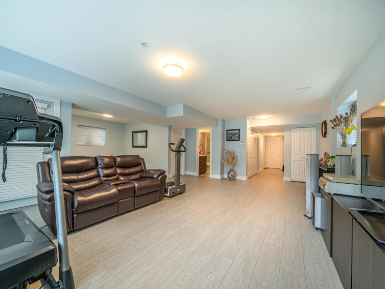 10499 Mceachern Street, Maple Ridge, BC, V2W 0H8 - 37