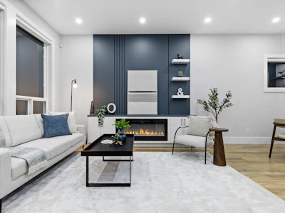16717 15a Avenue - 5