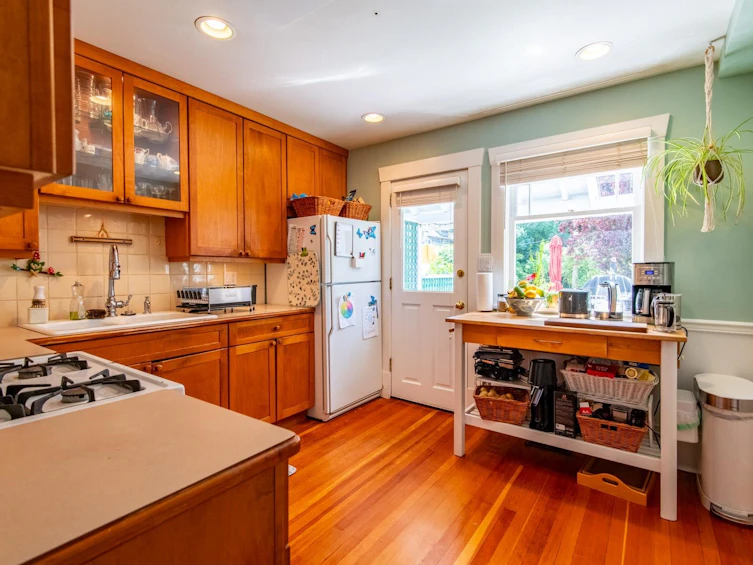 3346 W 11th Avenue, Vancouver, BC, V6R 2J8 - 9