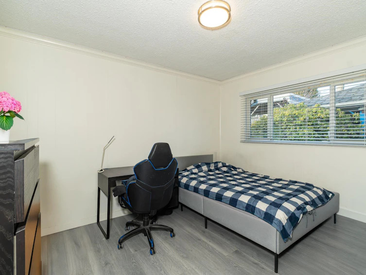 6407 Clinton Street, Burnaby, BC, V5E 1A3 - 13
