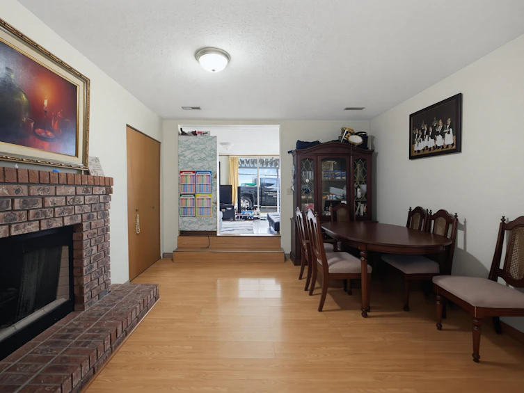 15299 93a Avenue, Surrey, BC, V3R 0E6 - 24