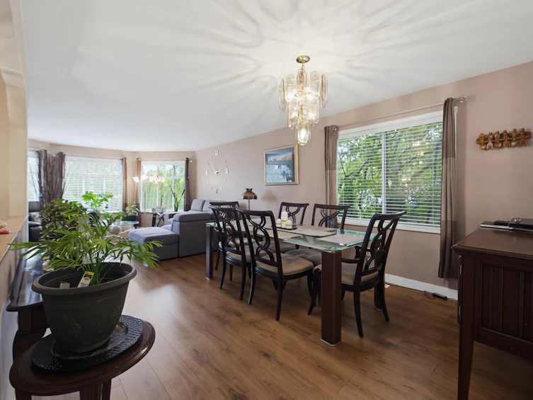 15299 93a Avenue, Surrey, BC, V3R 0E6 - 4