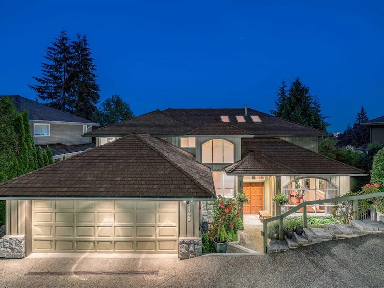 3938 Braemar Place, North Vancouver, BC, V7N 4M8