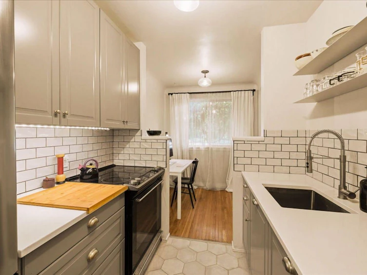 6-985 Jervis Street, Vancouver, BC, V6E 2B7 - 18