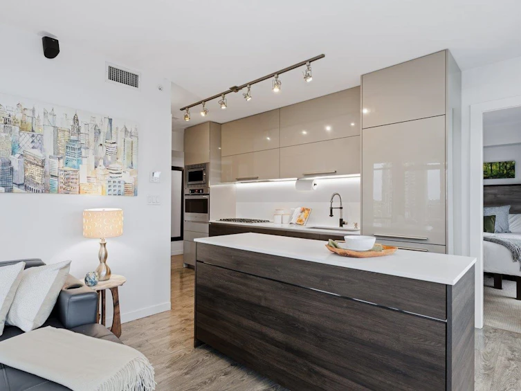 1106-2378 Alpha Avenue, Burnaby, BC, V5C 0K2 - 5