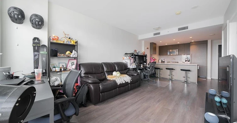 125 14th East Street, North Vancouver, BC, V7L 0E6 - 3