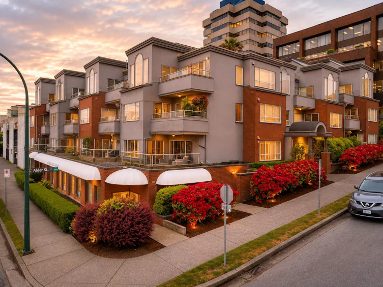 101-2412 Alder Street, Vancouver, BC, V6H 3Z4