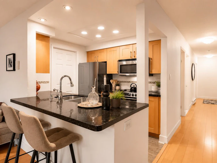 101-2412 Alder Street, Vancouver, BC, V6H 3Z4 - 10