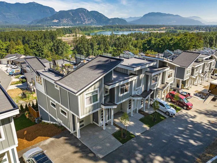25-43998 Chilliwack Mountain Road, Chilliwack, BC, V2R 4A1