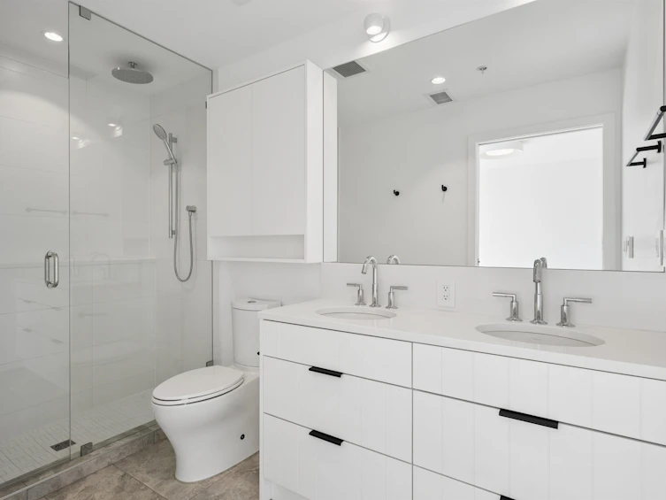 211-90 King Edward Avenue, Vancouver, BC, V5Y 0N6 - 8