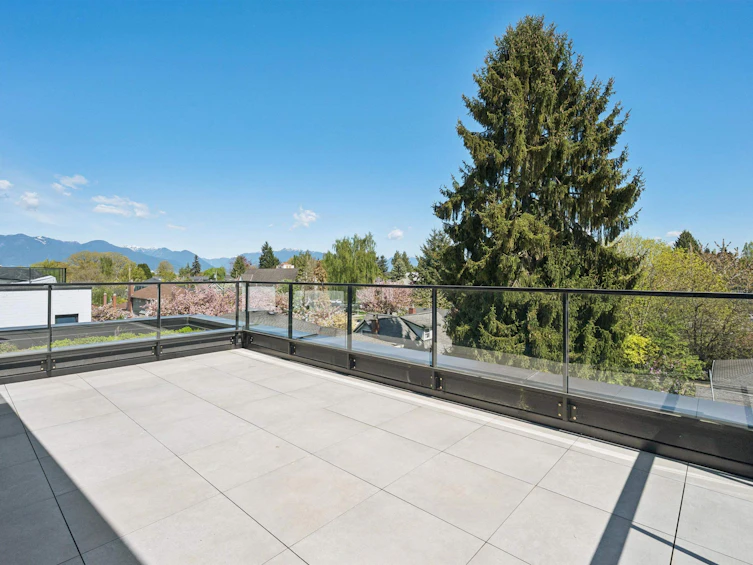 211-90 King Edward Avenue, Vancouver, BC, V5Y 0N6 - 9