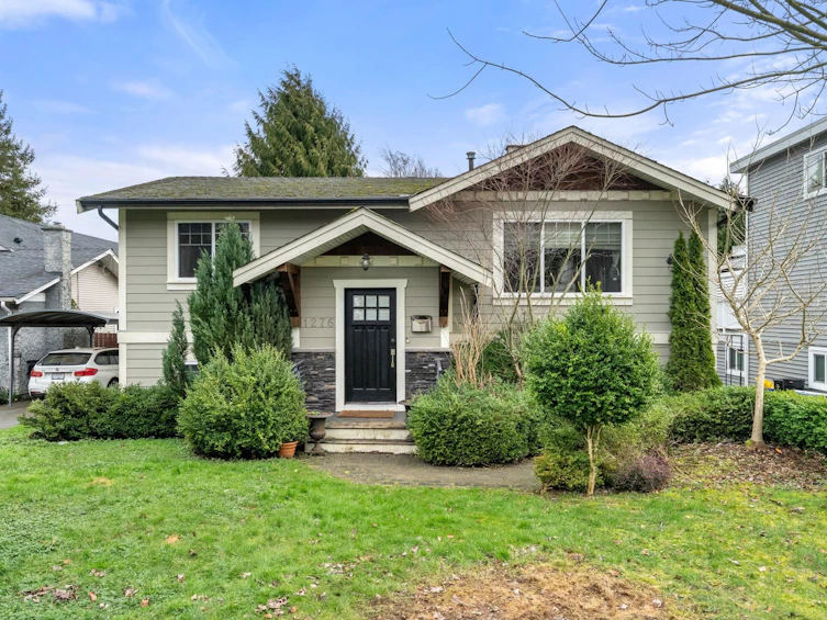 1276 Kent Street, Surrey, BC, V4B 4T5
