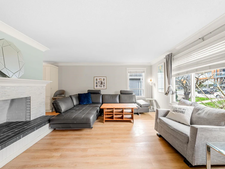 1276 Kent Street, Surrey, BC, V4B 4T5 - 3
