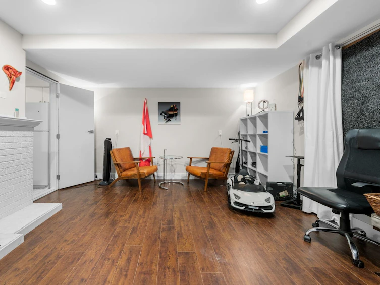 1276 Kent Street, Surrey, BC, V4B 4T5 - 30