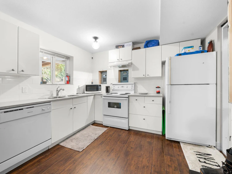 1276 Kent Street, Surrey, BC, V4B 4T5 - 14