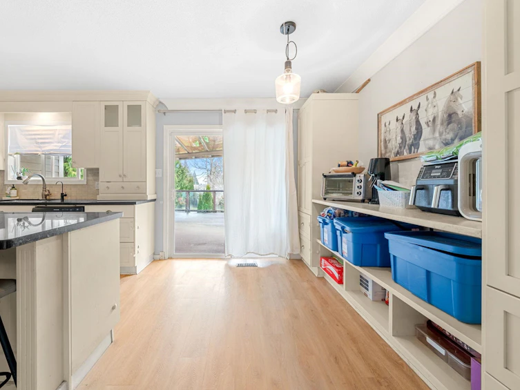 1276 Kent Street, Surrey, BC, V4B 4T5 - 13