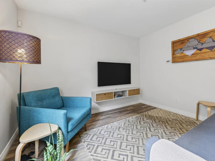1528 E Pender Street, Vancouver, BC, V5L 1W1 - 26