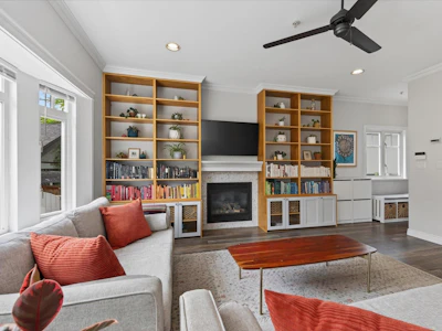 1528 E Pender Street - 4
