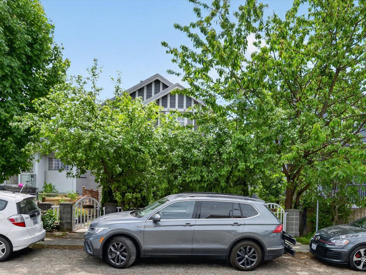1528 E Pender Street, Vancouver, BC, V5L 1W1 - 33