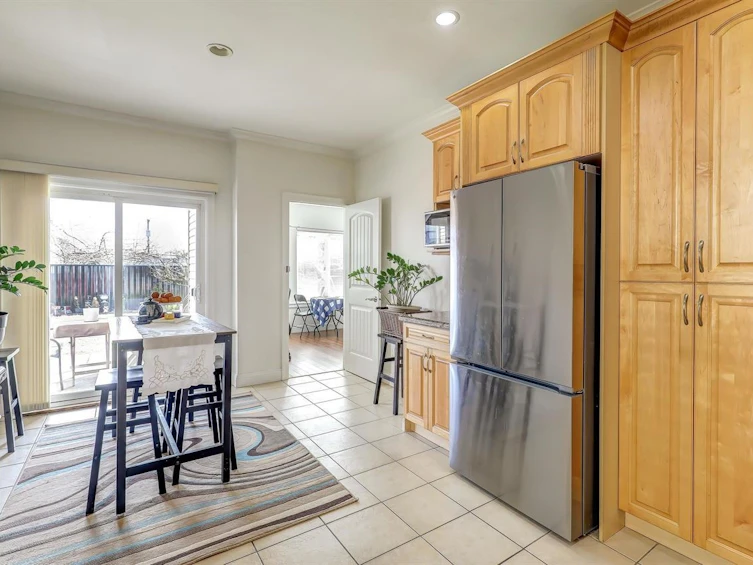 7448 17th Avenue, Burnaby, BC, V3N 1L4 - 8