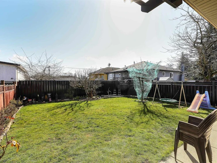 7448 17th Avenue, Burnaby, BC, V3N 1L4 - 18