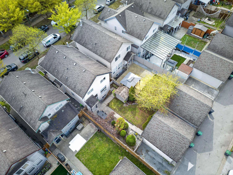 19485 66a Avenue, Surrey, BC, V4N 0C3 - 35